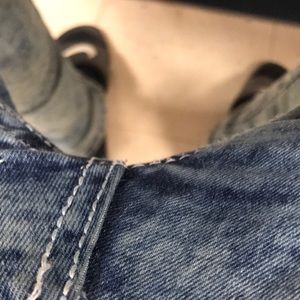 Meet your Posher, Jay